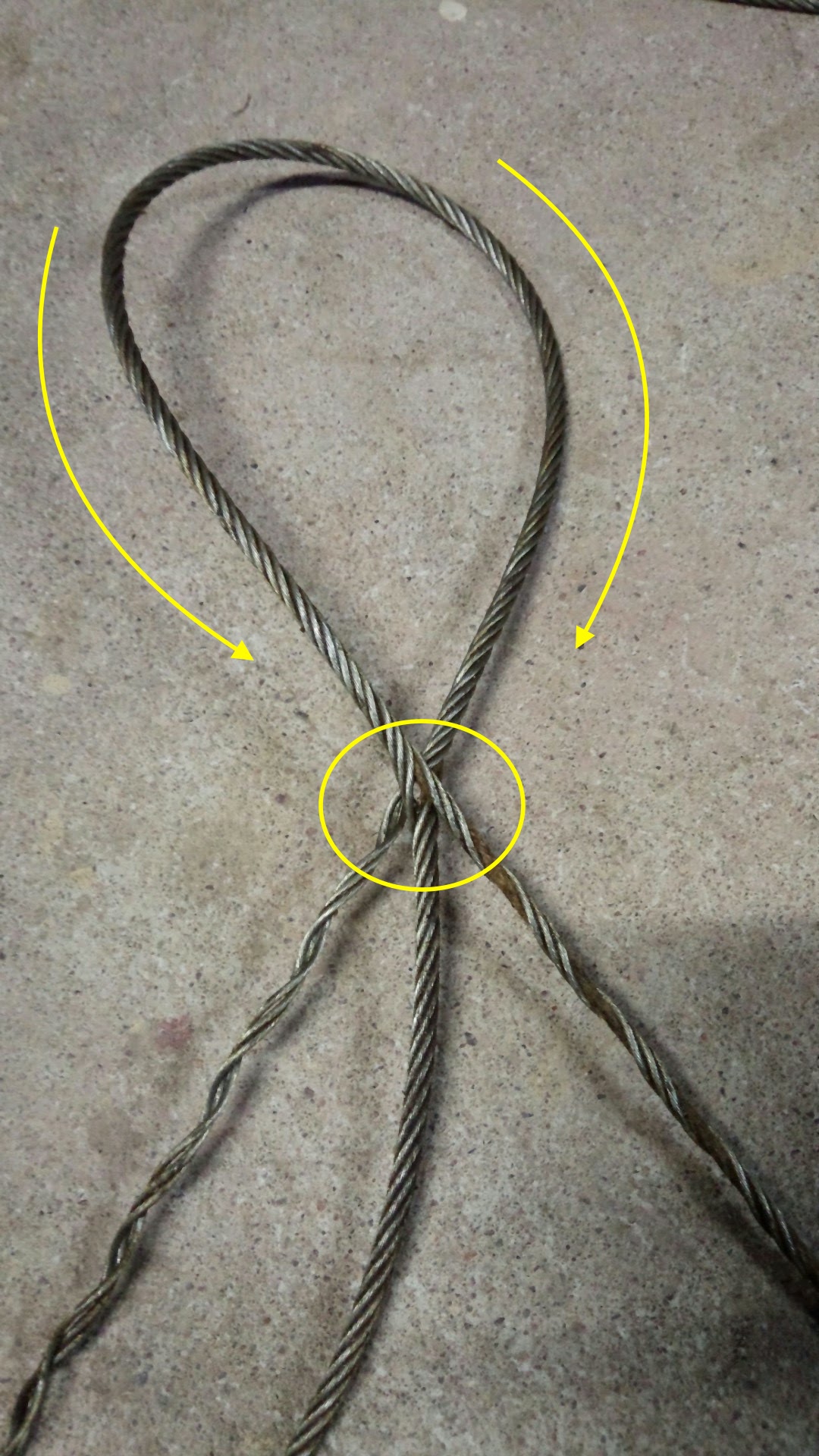 玉掛けワイヤーロープ 2本組 片シンブル・片アイ 黒(O O) 24mmx2.5m JISワイヤーロープ - 1